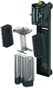 I due scomparti interni del filtro per acquario da estrarre